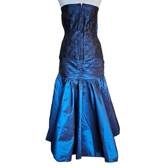 Vintage ILGWU cobalt blue strapless evening gown dress asymmetrical black lace 6 - Picture 4 of 17